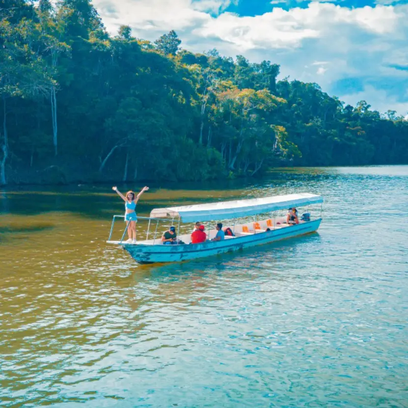 Tour Laguna azul- Sauce