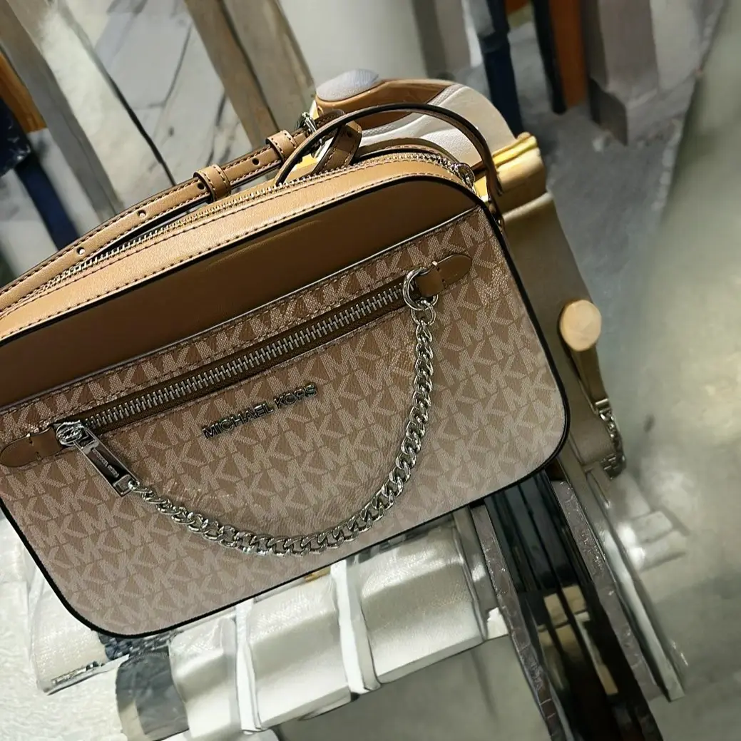Crossbody MK
